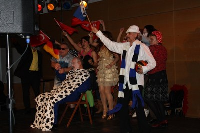 â€žGöç Resimleriâ€œ Kielâ€™de Sahnelendi