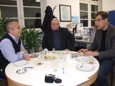 Beyaz Çember Derneği yöneticileri Schleswig-Holstein Türk Toplumuâ€™nu Ziyaret Etti.