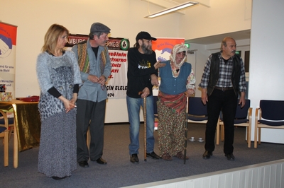 â€žOğlum Bak Gitâ€œ Kielâ€™de Sahnelendi