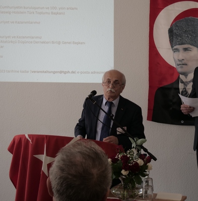 Kielâ€™de Türkiye Cumhuriyetiâ€™nin Kuruluşunun 100. Yıl Çoşkusu